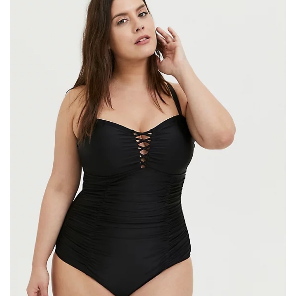 New! Torrid sz 2 Lattice Swim Bathing Suit 2X - Picture 3 of 4